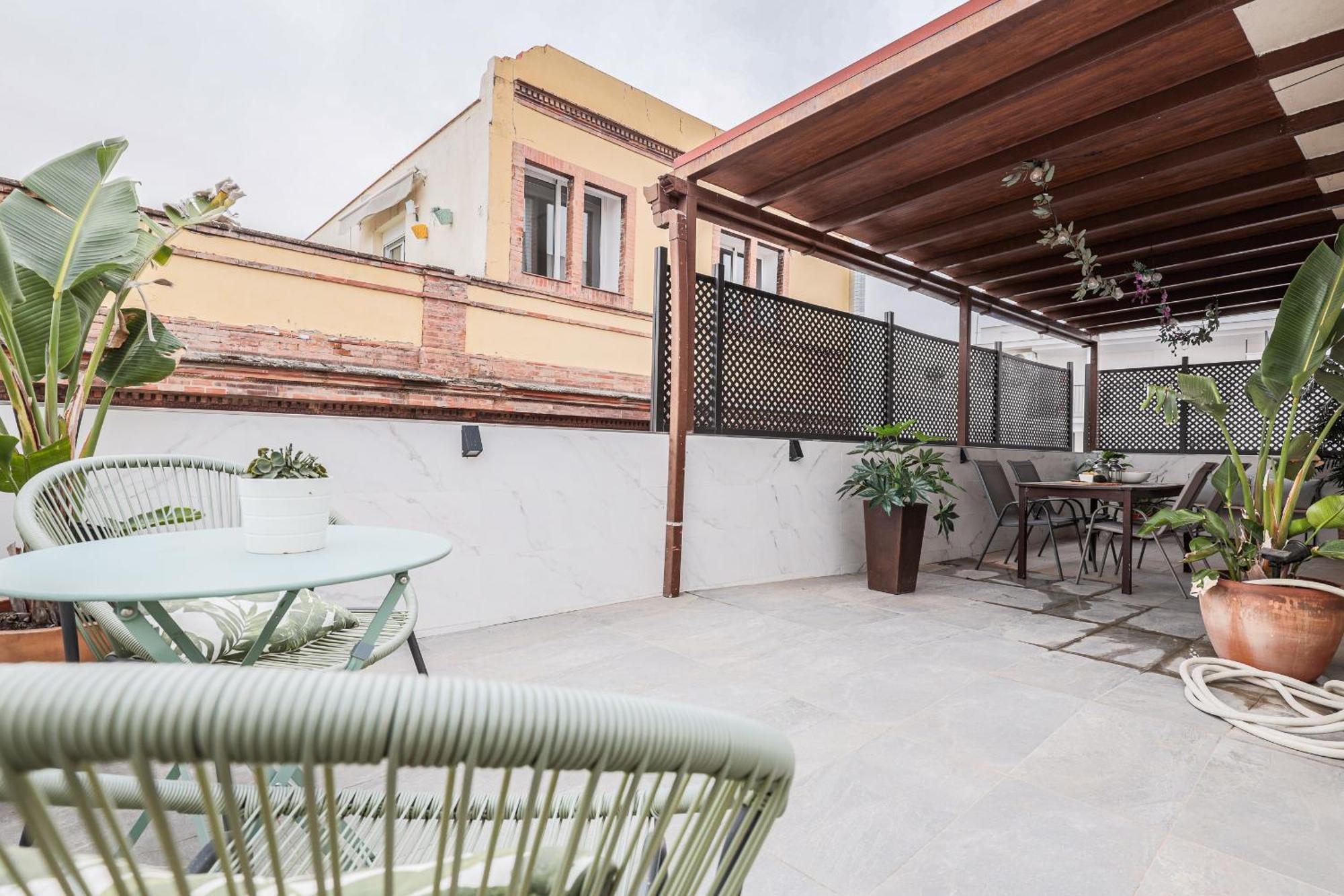 Fantastico Atico 2 Hab Y Gran Terraza Privada Seville Exterior photo