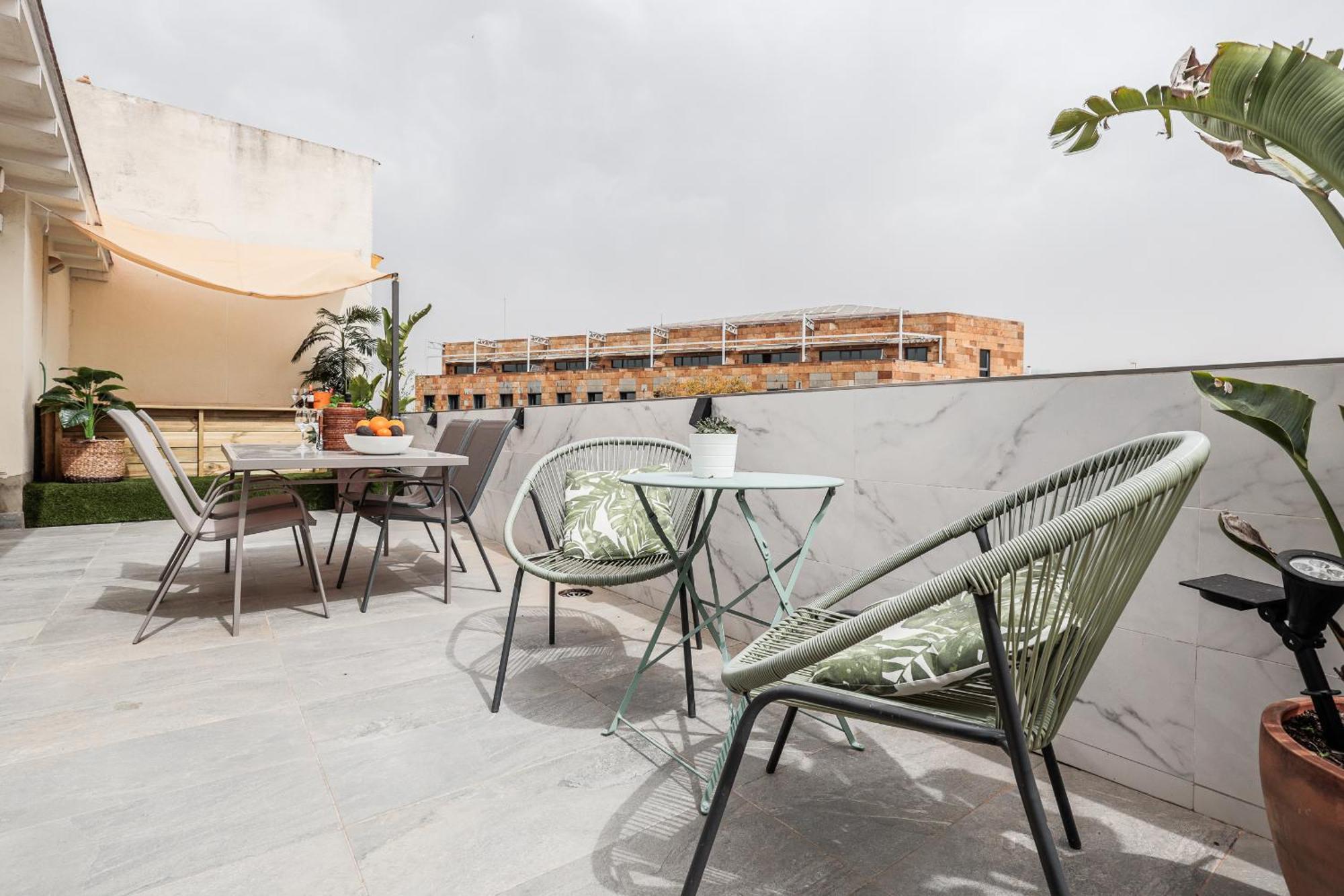 Fantastico Atico 2 Hab Y Gran Terraza Privada Seville Exterior photo